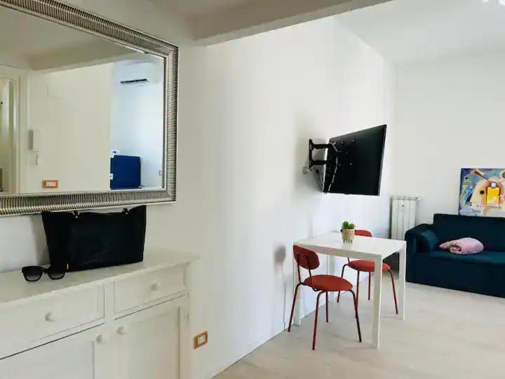 Apartment Eur Luxury Nest